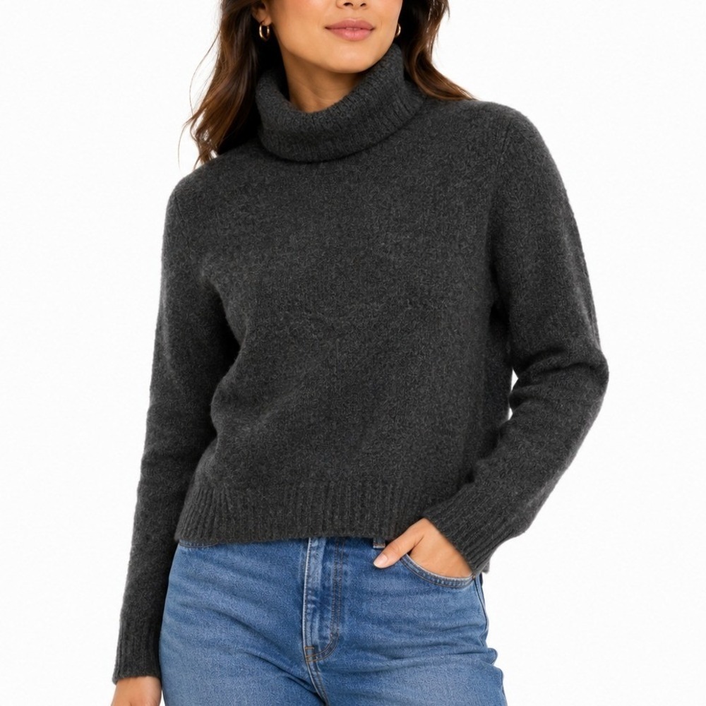Celine Cashmere Knit Turtle Neck Long Sleeve Sweater Grey Small - Picture 1 of 7